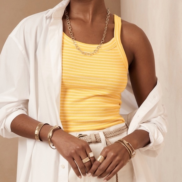 Banana Republic Tops - Banana Republic The 90's Tank
